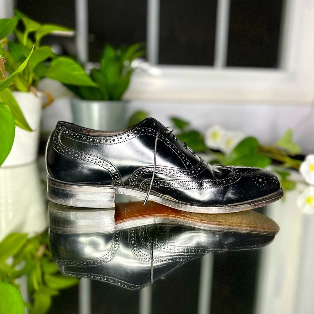 Bostonian Wingtip Oxford Leather Black Dress Shoes (EUC)​​​ - Picture 2 of 16